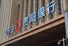 降，降，降…贵阳银行各项业绩指标全线下降 董事长去年领31万激励工资｜银行财眼-程序员中文网